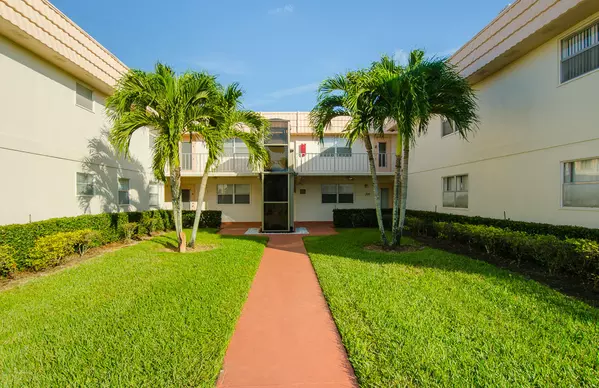 298 Saxony G, Delray Beach, FL 33446