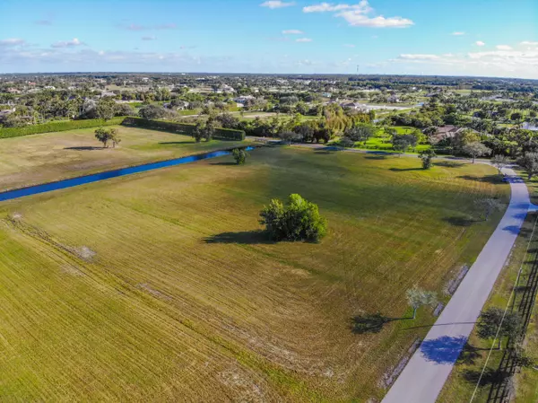 Wellington, FL 33414,15565 Sunset LN