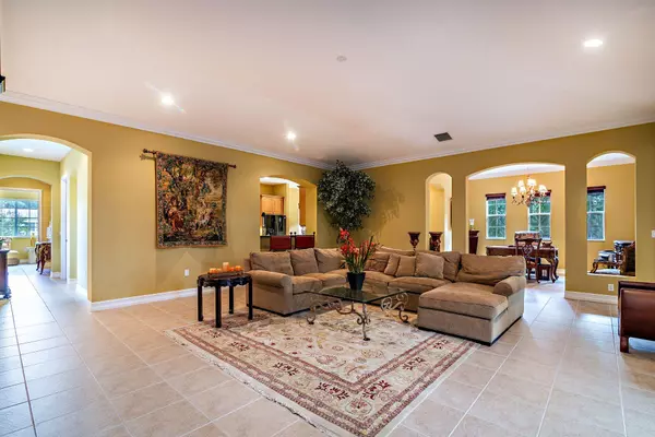 Palm Beach Gardens, FL 33410,359 Chambord TER 359