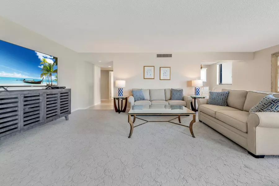 5380 N Ocean DR 6f, Singer Island, FL 33404