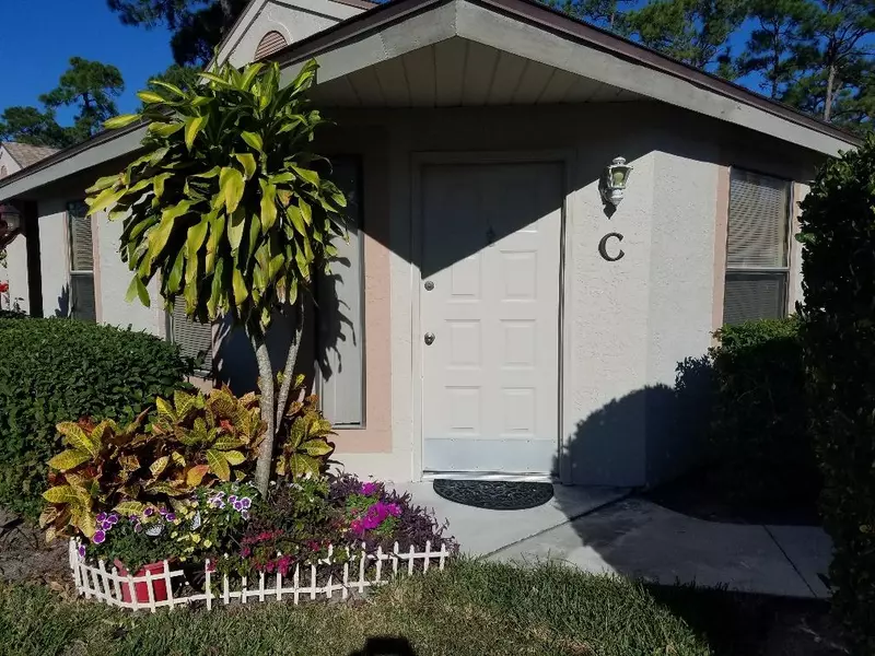 2825 Stoneway LN Apt C, Fort Pierce, FL 34982