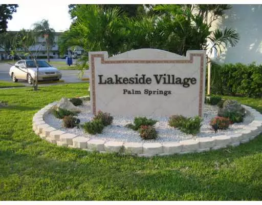 Palm Springs, FL 33461,715 Lori DR 113