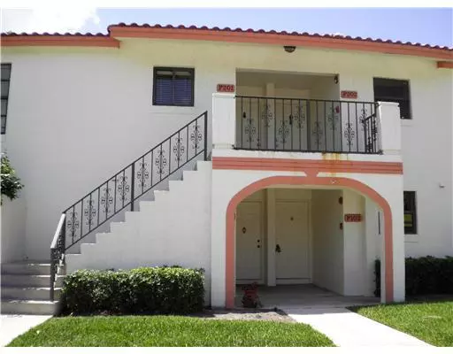 300 Palmwood PL 2020, Boca Raton, FL 33431