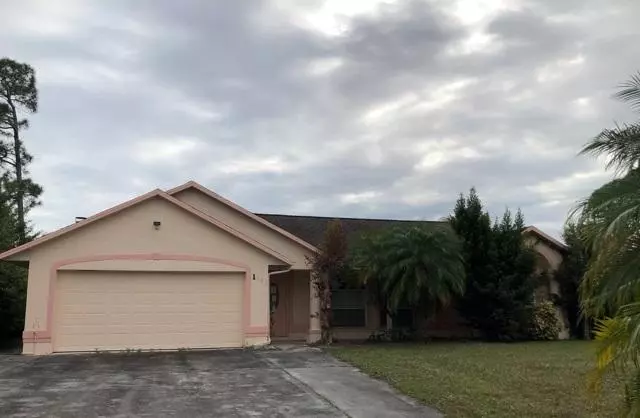 Port Saint Lucie, FL 34953,1898 SW Clambake AVE