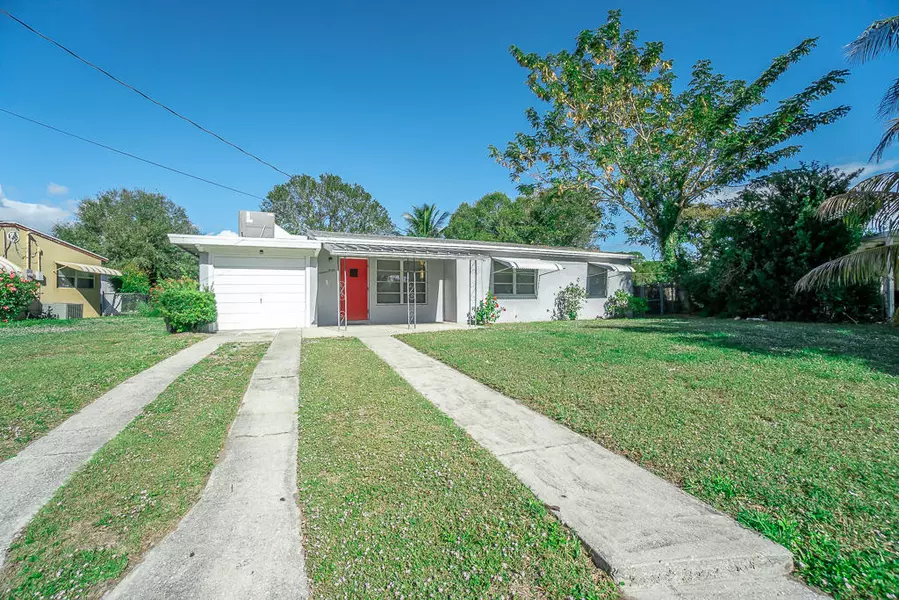 1606 Zephyr AVE, Fort Pierce, FL 34982