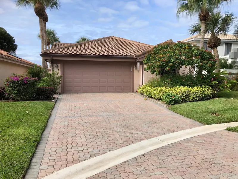 7754 Glendevon LN, Delray Beach, FL 33446