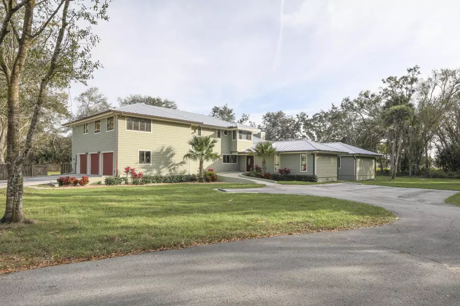 2150 Sneed RD, Fort Pierce, FL 34945