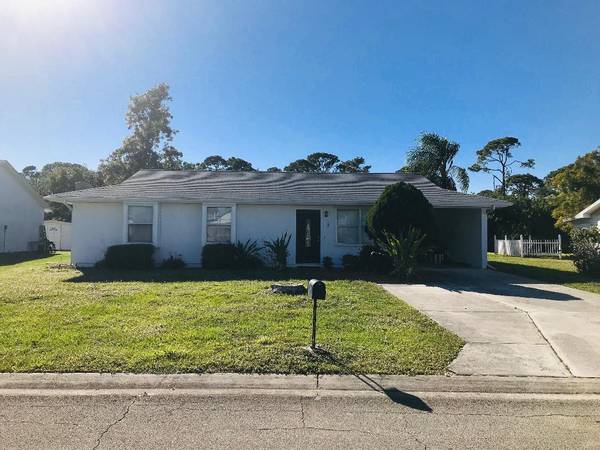 1850 SE Burgundy LN, Port Saint Lucie, FL 34952