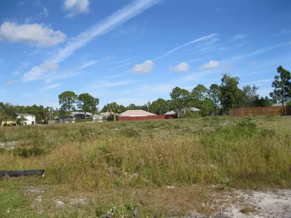 Port Saint Lucie, FL 34986,5931 NW Dowell CT