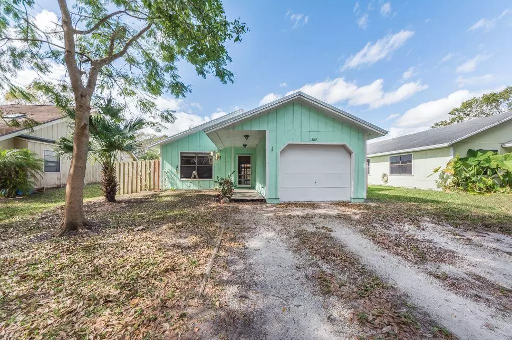 Vero Beach, FL 32962,1309 SW 20th CT