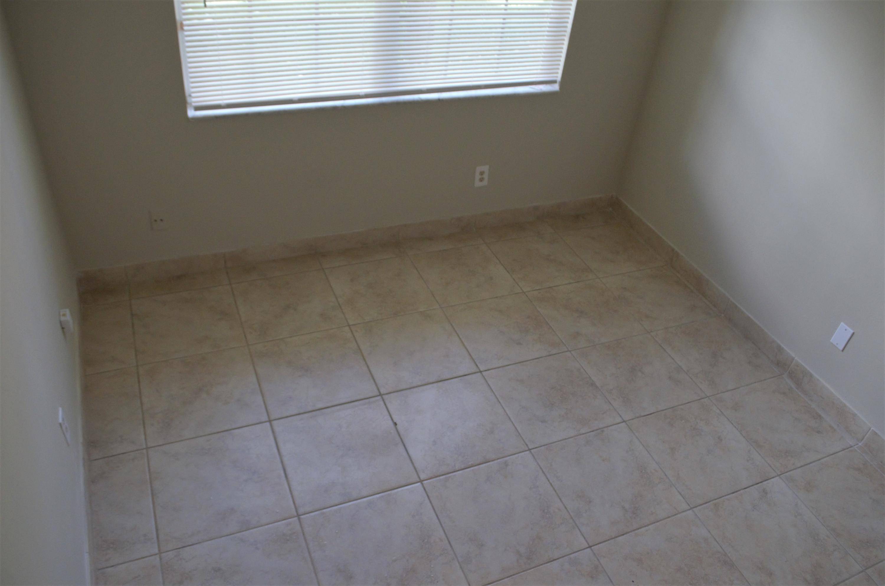 Pompano Beach, FL 33064,671 Cypress Lake BLVD A21