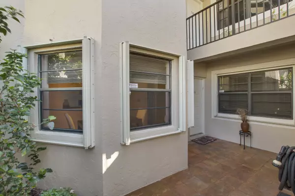 Boca Raton, FL 33433,6630 Villa Sonrisa DR 710