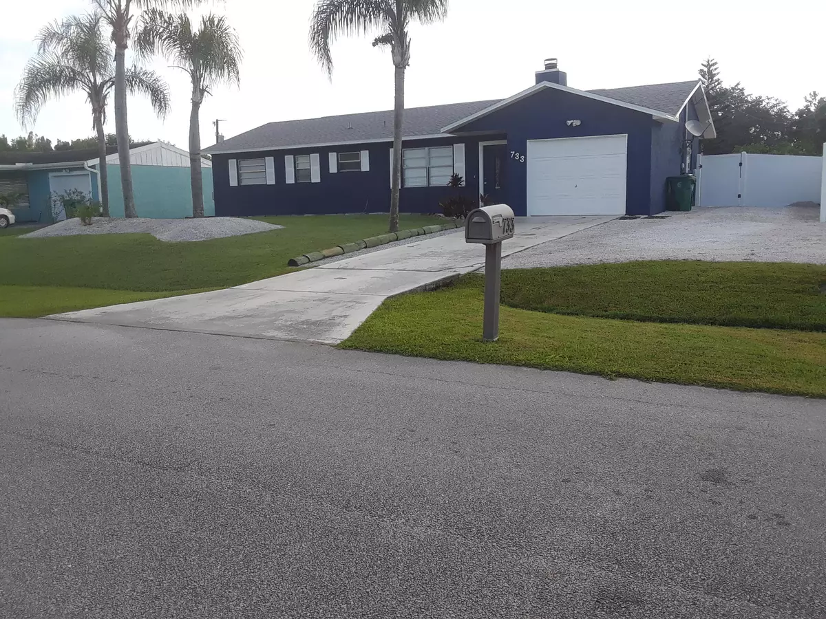 Port Saint Lucie, FL 34983,733 SW Curry ST