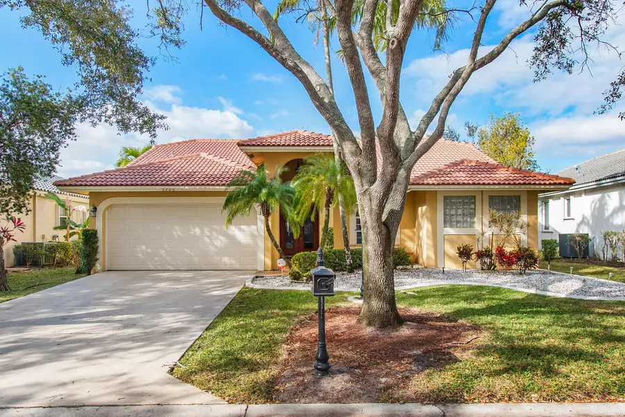 5725 NW 48th CT, Coral Springs, FL 33067