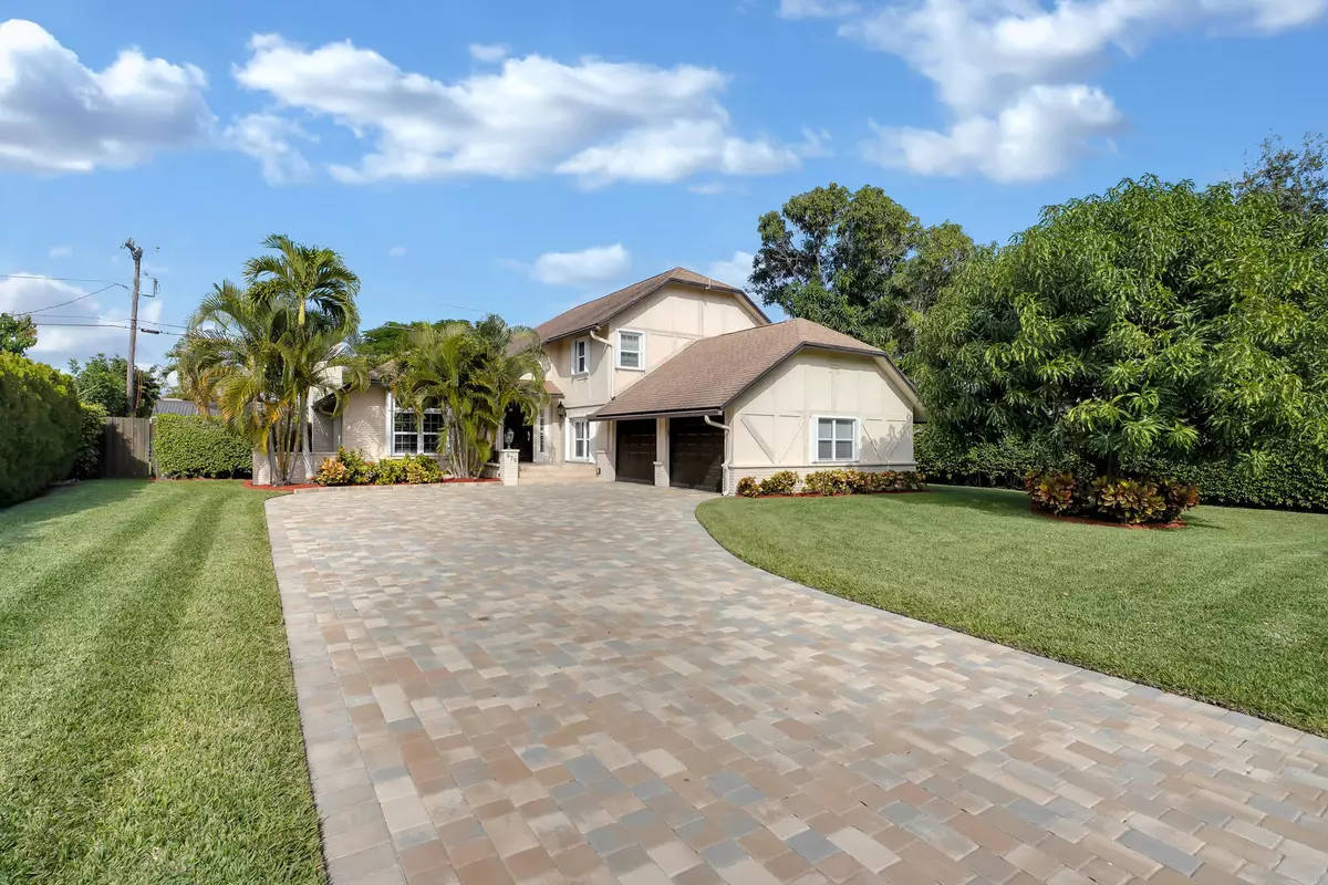 Boca Raton, FL 33486,979 SW 18th ST