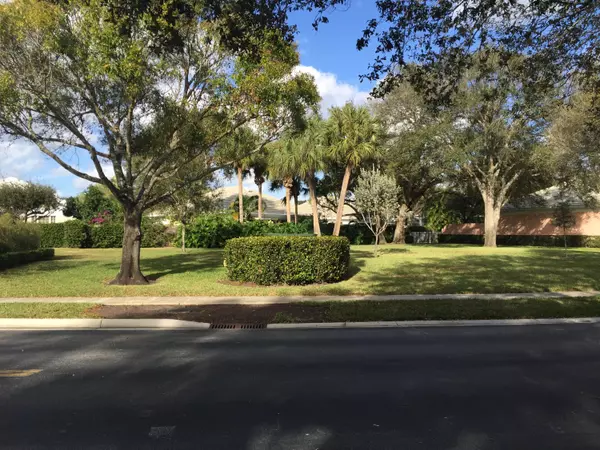 Palm Beach Gardens, FL 33410,8372 E Garden Oaks CIR