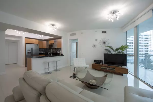 480 NE 30 ST 401, Miami, FL 33137