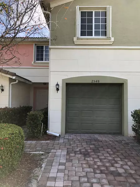 2548 SW Marshfield CT, Port Saint Lucie, FL 34953