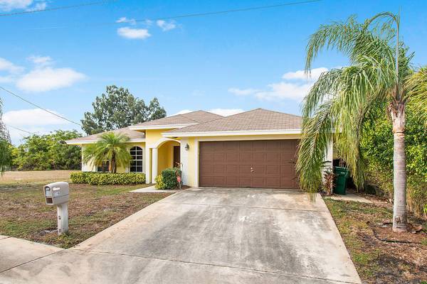 Riviera Beach, FL 33404,1122 W 30th ST