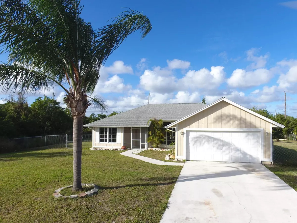 Port Saint Lucie, FL 34953,1001 SW Locke AVE