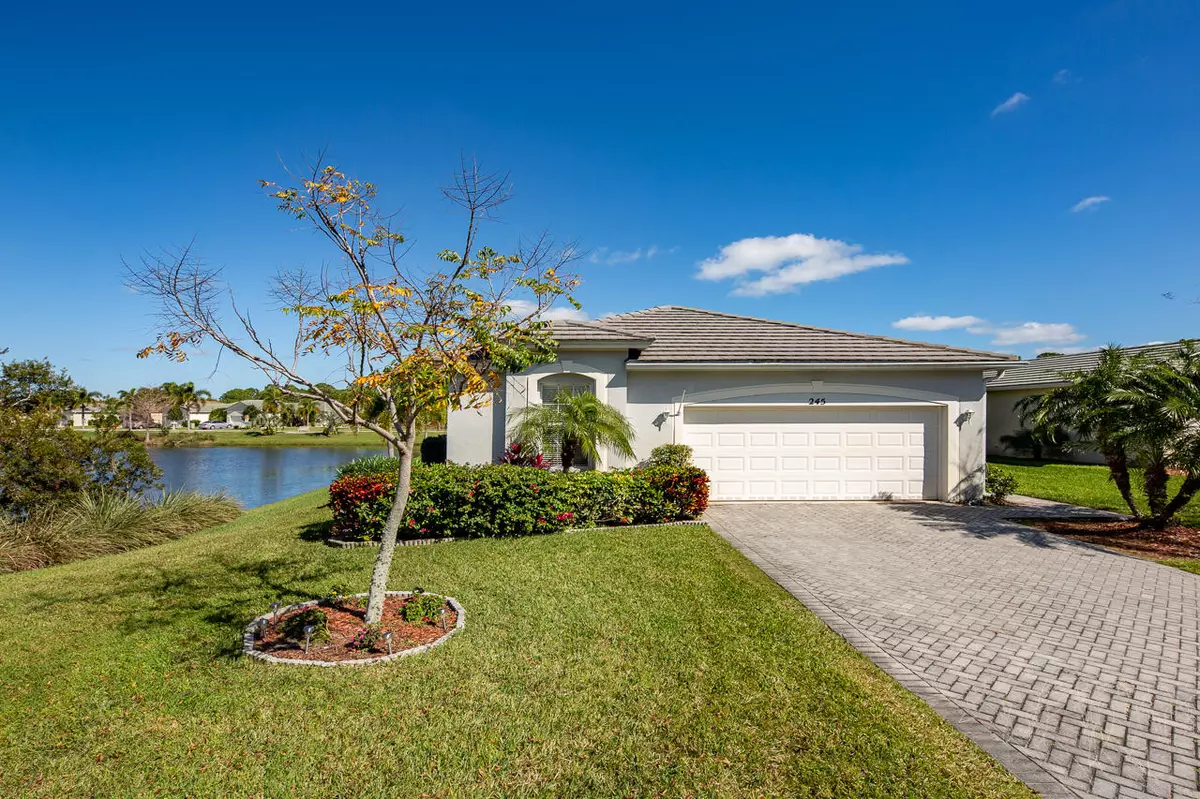 Port Saint Lucie, FL 34986,245 SW Coconut Key WAY