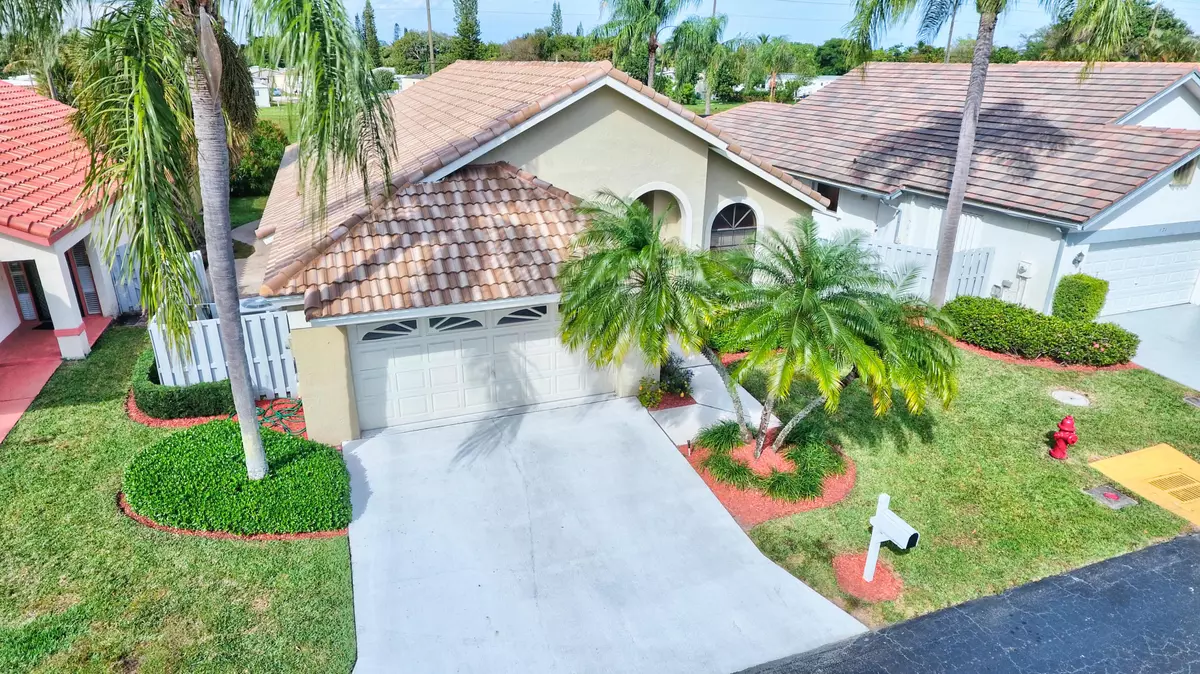 Boynton Beach, FL 33436,169 Executive CIR