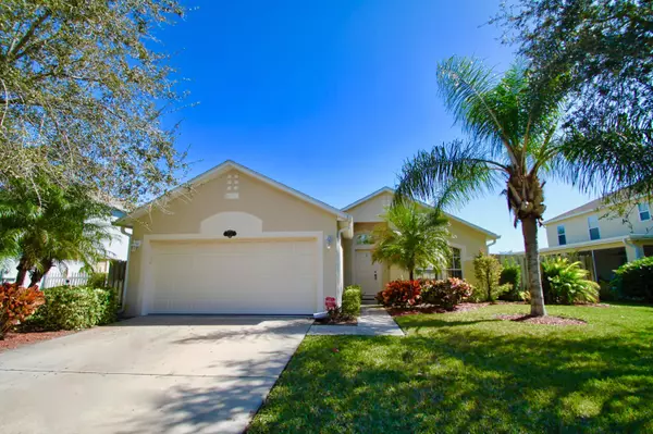 5934 Ridge Lake CIR, Vero Beach, FL 32967