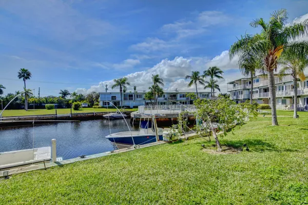 Deerfield Beach, FL 33441,1501 SE 15th CT 102