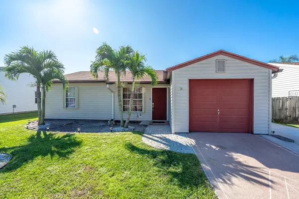 Lake Worth, FL 33467,5158 S Canal CIR