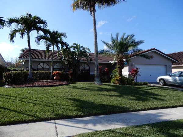 7174 San Sebastian Dr DR, Boca Raton, FL 33433