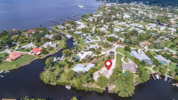 Stuart, FL 34994,1605 NW Bay Tree CIR