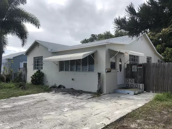 Lake Worth, FL 33460,621 N C ST