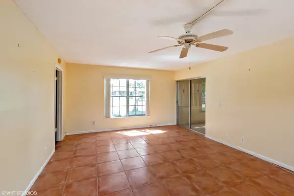 Palm Beach Gardens, FL 33418,5520 Tamberlane CIR 110