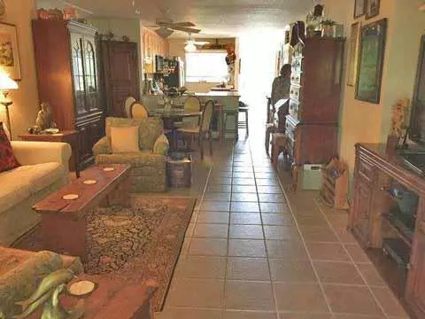 Fort Pierce, FL 34949,1172 Commodore CT 103