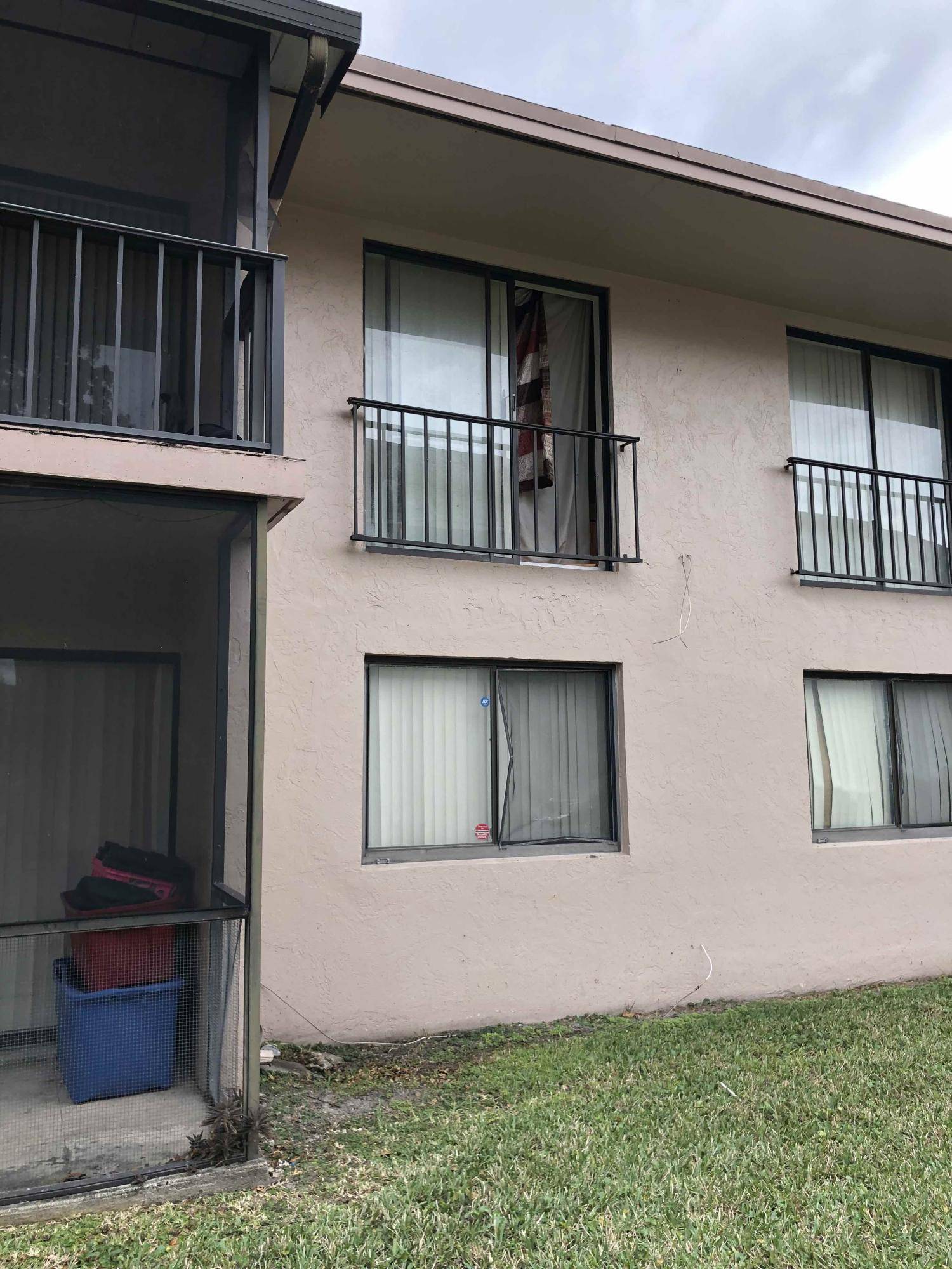 Hollywood, FL 33023,5775 Washington ST K-22