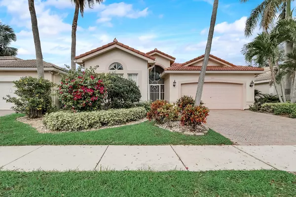 6885 Molakai CIR, Boynton Beach, FL 33437