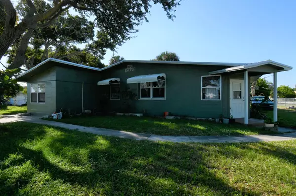 1002 S 7th ST, Fort Pierce, FL 34950