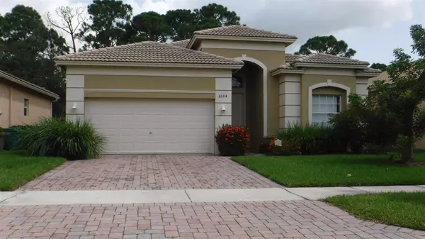 6104 Spring Lake TER, Fort Pierce, FL 34951