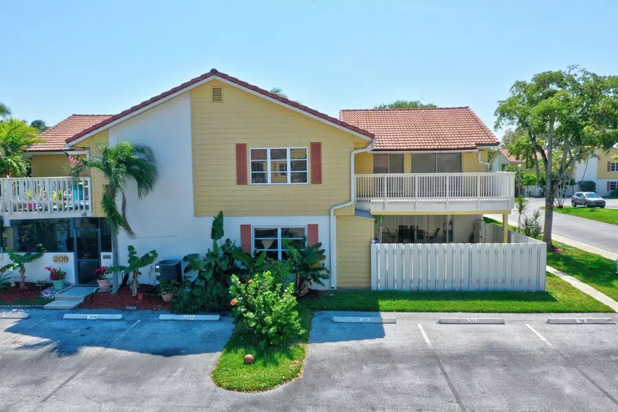 212 Seabreeze CIR 212, Jupiter, FL 33477