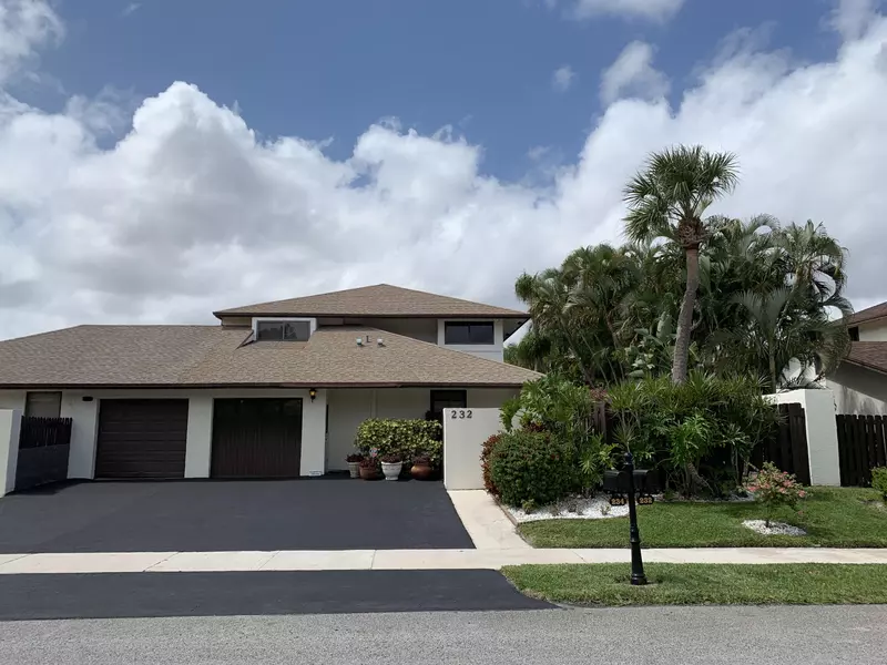 232 SW 28th AVE, Delray Beach, FL 33445