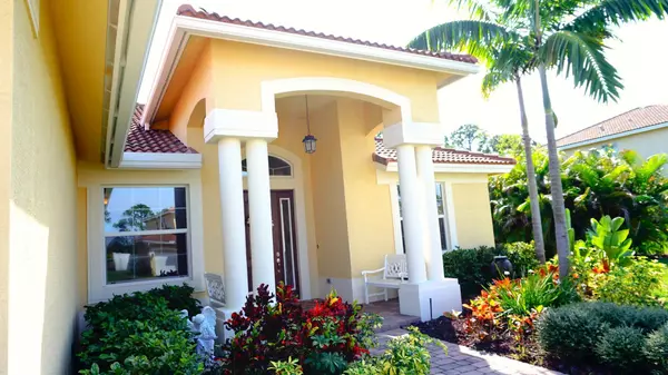 Jensen Beach, FL 34957,210 NE Abaca WAY