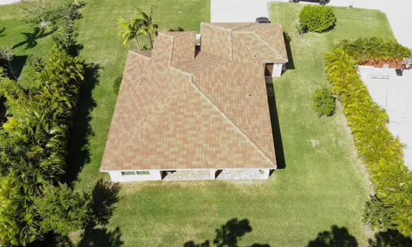 Jensen Beach, FL 34957,210 NE Abaca WAY