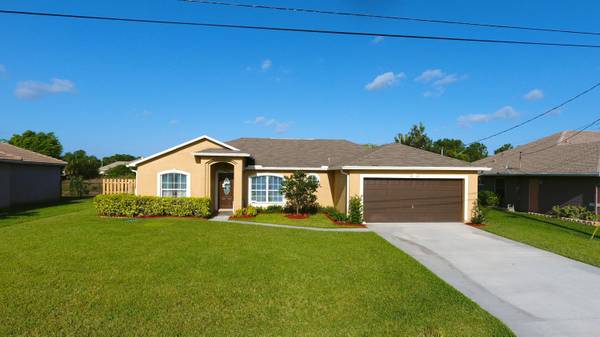 5867 NW Zenith DR, Port Saint Lucie, FL 34953