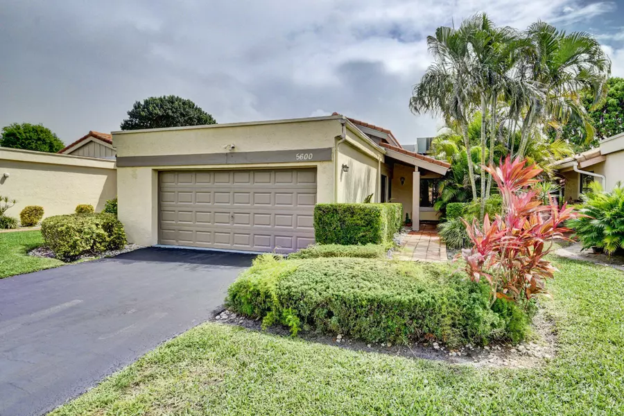 5600 Piping Rock DR, Boynton Beach, FL 33437