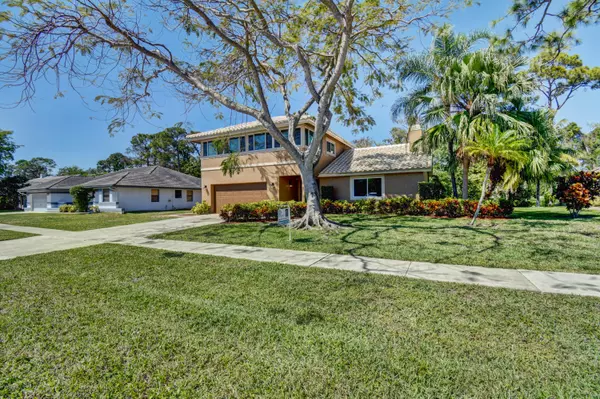 Boca Raton, FL 33428,9285 Old Pine RD