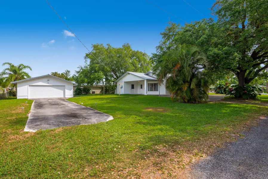 384 Indiana AVE, Fort Pierce, FL 34982