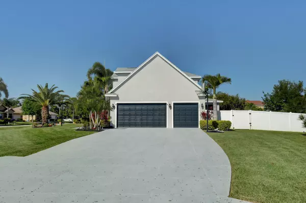 Port Saint Lucie, FL 34986,5811 NW Windy Pines LN