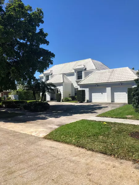 861 Lakeside DR, North Palm Beach, FL 33408