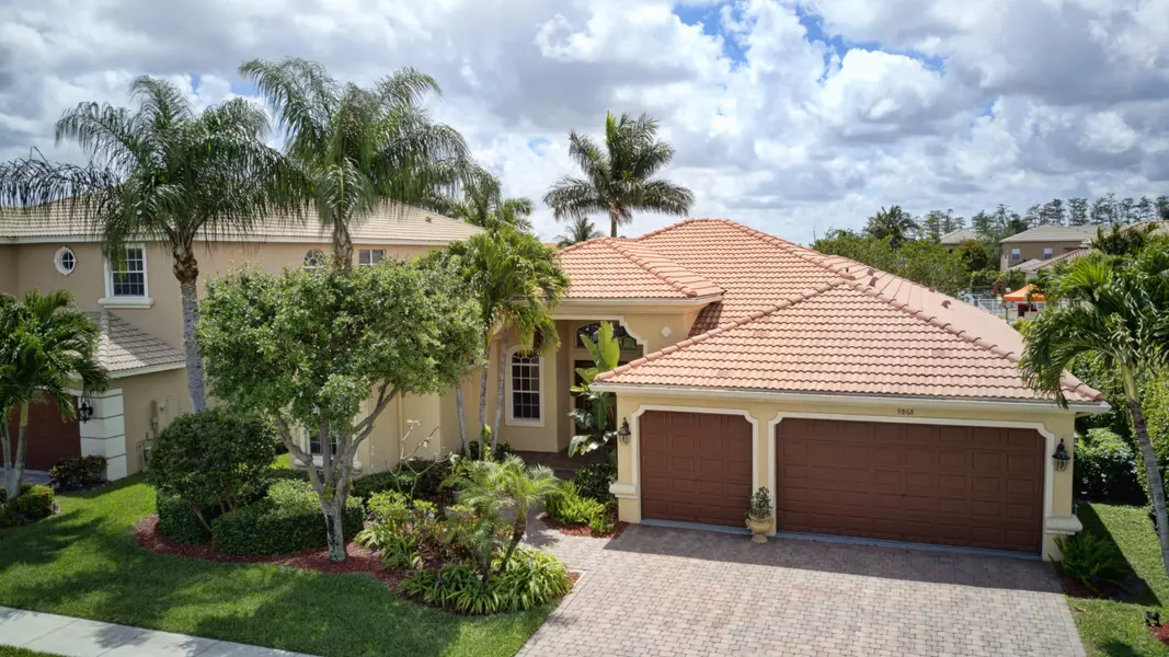 9868 Via Amati, Lake Worth, FL 33467