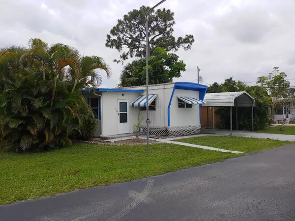 Stuart, FL 34997,5400 SE Jack AVE L-1